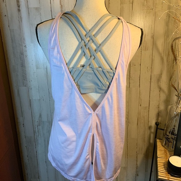 Athleta two piece workout top. Attached at top of shoulder. Size L - Picture 2 of 5
